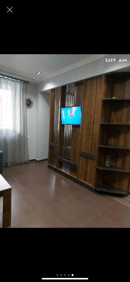 One Central Apartment Yerevan Exterior foto