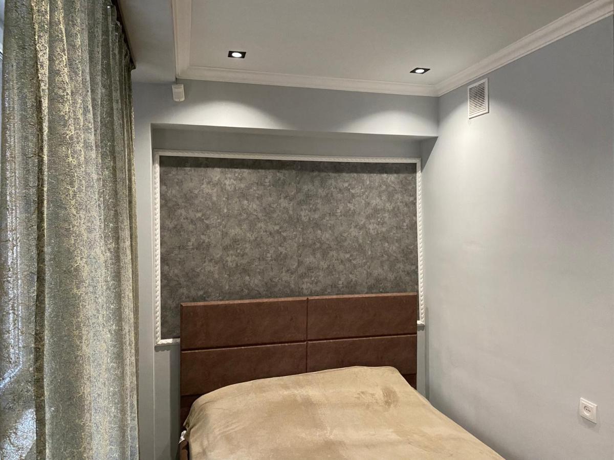 One Central Apartment Yerevan Exterior foto
